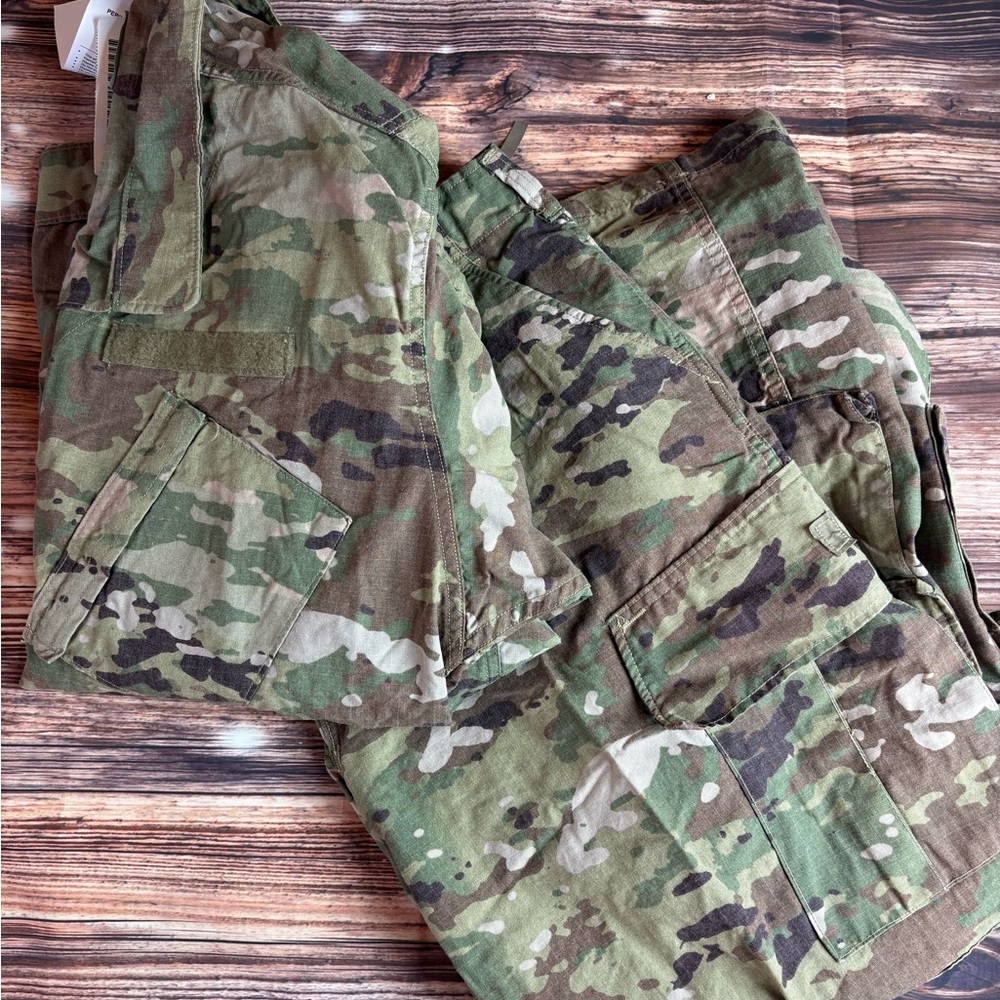 Army combat uniform